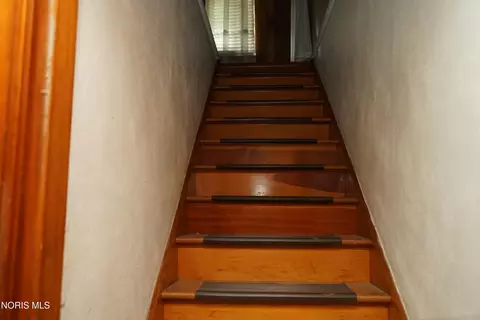 Entry Way - 814 Cuthbert Rd, Toledo, OH 43607 photo 1 of 1
