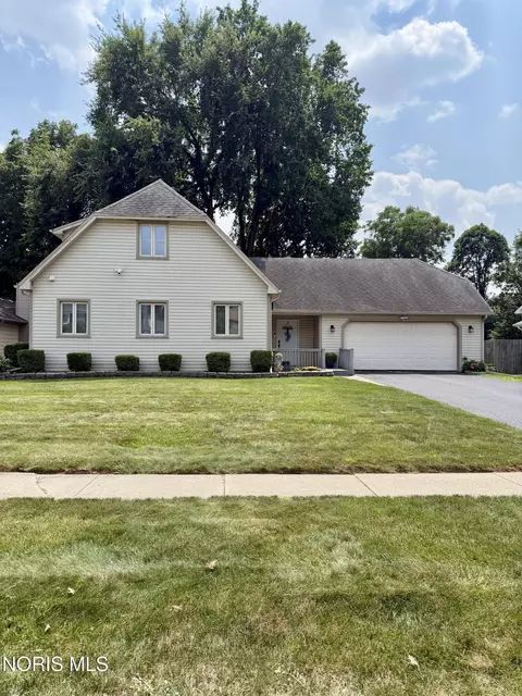 6501 Danny Ln, Maumee, OH 43537