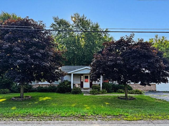 114 Jackson St, Delta, OH 43515