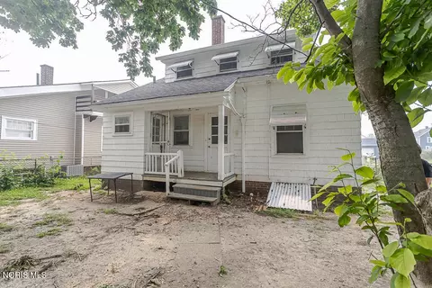 423 Oak St, Toledo, OH 43605