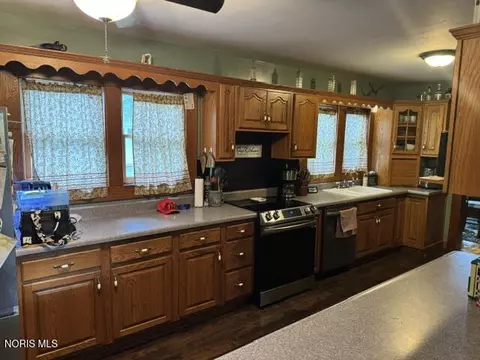 Kitchen - 109 E Catherine St, West Unity, OH 43570 photo 2 of 3