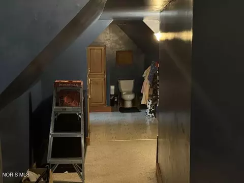 Entry Way - 109 E Catherine St, West Unity, OH 43570 photo 2 of 4