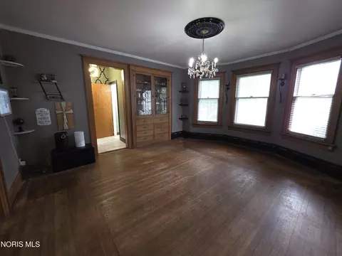 Living - 841 E 3rd St, Ottawa, OH 45875 photo 4 of 4