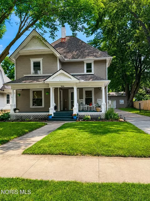 306 Monroe St, Delta, OH 43515