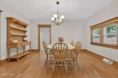 Dining - 306 Monroe St, Delta, OH 43515 photo 2 of 2