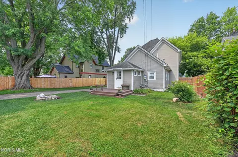 Exterior - 306 Monroe St, Delta, OH 43515 photo 7 of 11