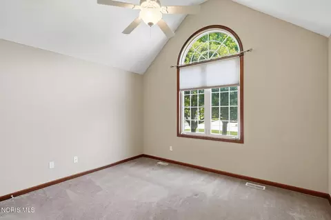 Bedroom - 2183 Bluestone Dr, Findlay, OH 45840 photo 1 of 7