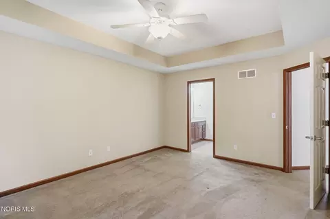 Bedroom - 2183 Bluestone Dr, Findlay, OH 45840 photo 3 of 7