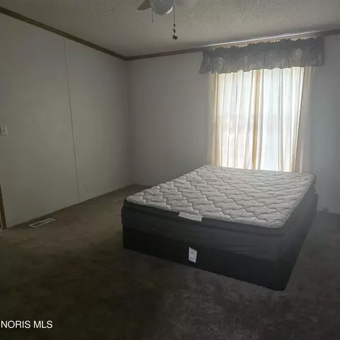 Bedroom - 4547 County Road 15-75 County Road 15-75, Bryan, OH 43506 photo 1 of 5