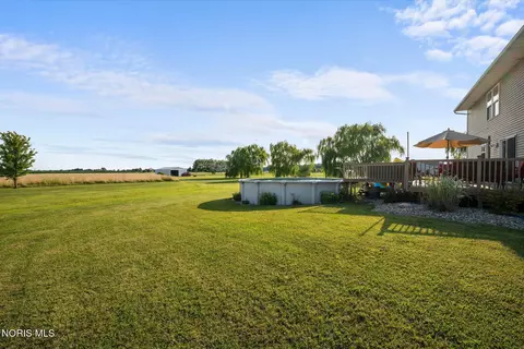 Exterior - 3713 Holcomb Rd, Bradner, OH 43406 photo 10 of 10