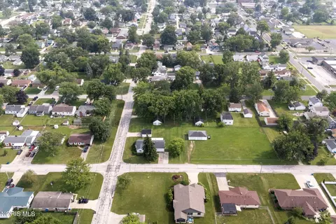 112 Warner St, Walbridge, OH 43465 photo 35
