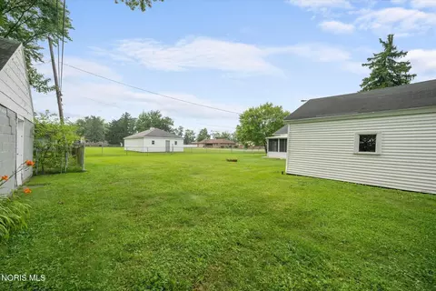 112 Warner St, Walbridge, OH 43465 photo 41