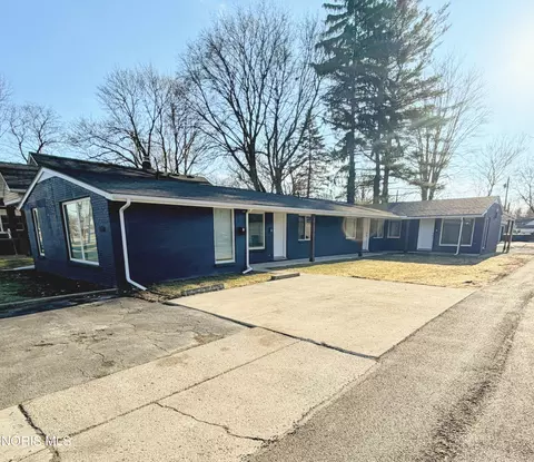 616 Louisiana Ave, Perrysburg, OH 43551