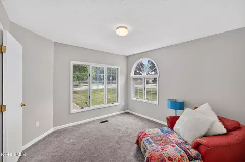 Other - 6049 Suffolk Ln, Maumee, OH 43537 photo 1 of 5