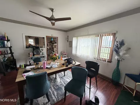 Dining - 1436 Tecumseh St, Toledo, OH 43607 photo 1 of 2