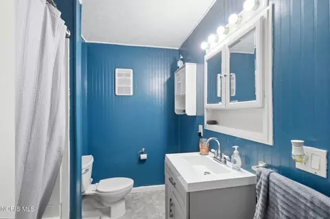 Bath - 287 E South St, Mccomb, OH 45858 photo 1 of 1