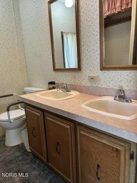 Bath - 4601 Williams County Rd 15 Apt Lot #LOT 100, Bryan, OH 43506 photo 2 of 3