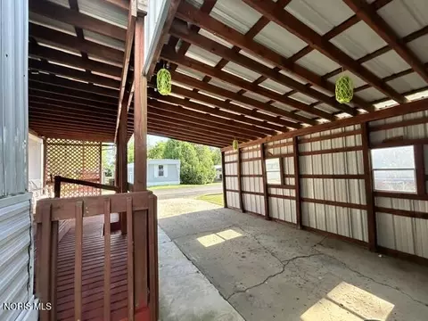 Exterior - 4601 Williams County Rd 15 Apt Lot #LOT 100, Bryan, OH 43506 photo 5 of 6