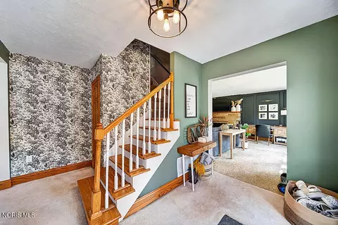 Entry Way - 402 E Zimmerman St, Forest, OH 45843 photo 4 of 6