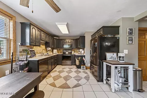 Kitchen - 402 E Zimmerman St, Forest, OH 45843 photo 3 of 6