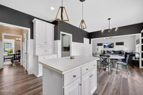Kitchen - 413 Oak St, Ada, OH 45810 photo 2 of 4