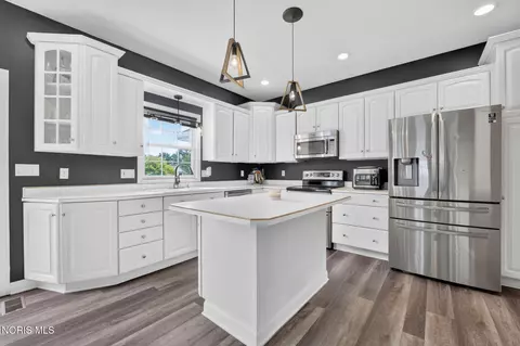 Kitchen - 413 Oak St, Ada, OH 45810 photo 1 of 4