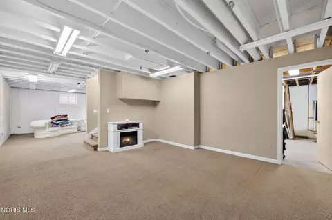 Other - 413 Oak St, Ada, OH 45810 photo 5 of 9