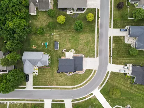 View/Area - 413 Oak St, Ada, OH 45810 photo 6 of 7