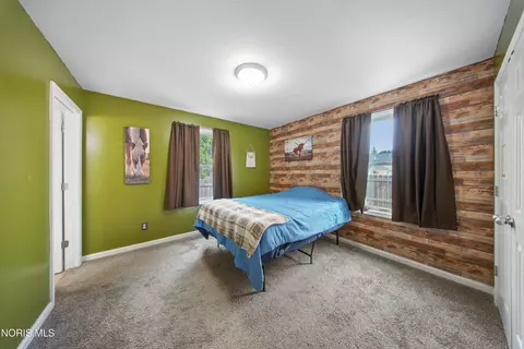 Bedroom - 327 S Walnut St, Bryan, OH 43506 photo 1 of 3