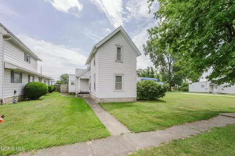 1437 N Township Road 21, Fostoria, OH 44830