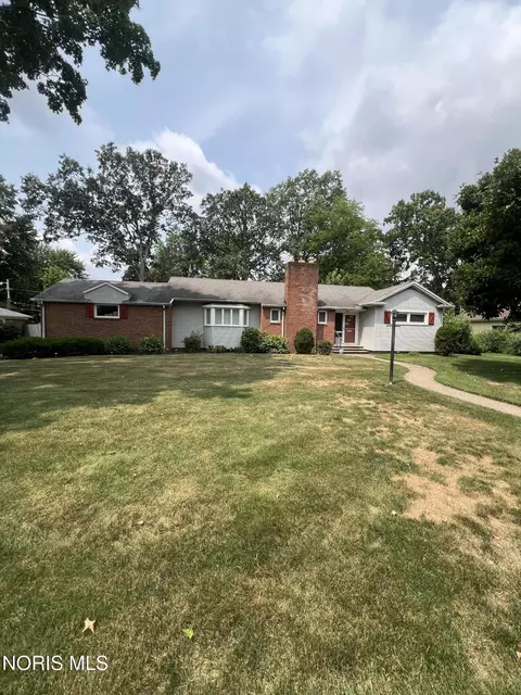 3445 Woodley Rd, Toledo, OH 43606