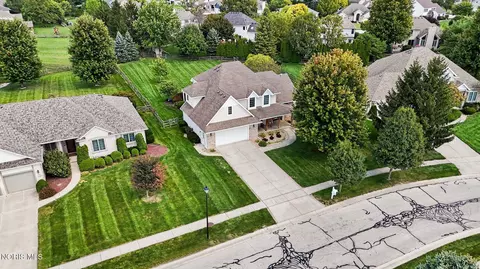 1470 Southridge Dr, Waterville, OH 43566