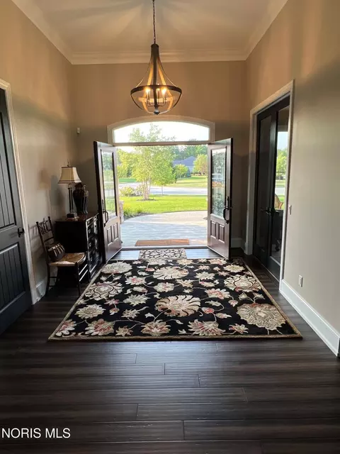 Entry Way - 4045 Coder Cove Ct, Maumee, OH 43537 photo 1 of 8