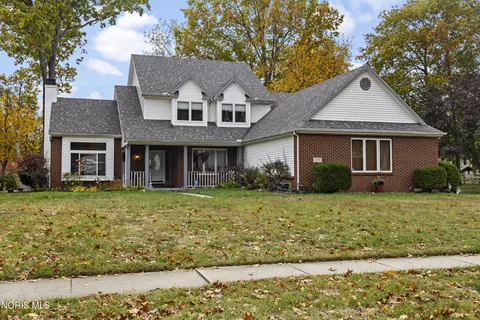 7255 Apache Trl, Holland, OH 43528