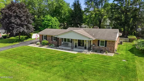 5115 Cranston Dr, Toledo, OH 43615