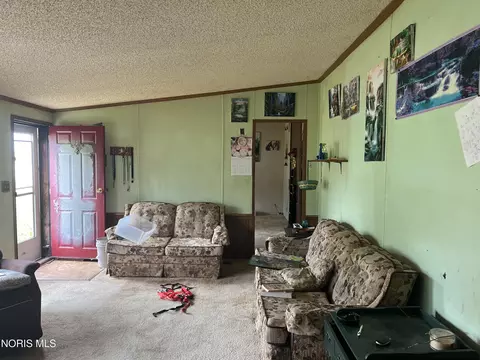 Living - 7908 Grubb St, Paulding, OH 45879 photo 1 of 4