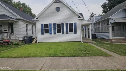 725 Plymouth St, Toledo, OH 43605
