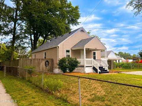 Other - 5652 Rudyard Rd, Sylvania, OH 43560 photo 2 of 9