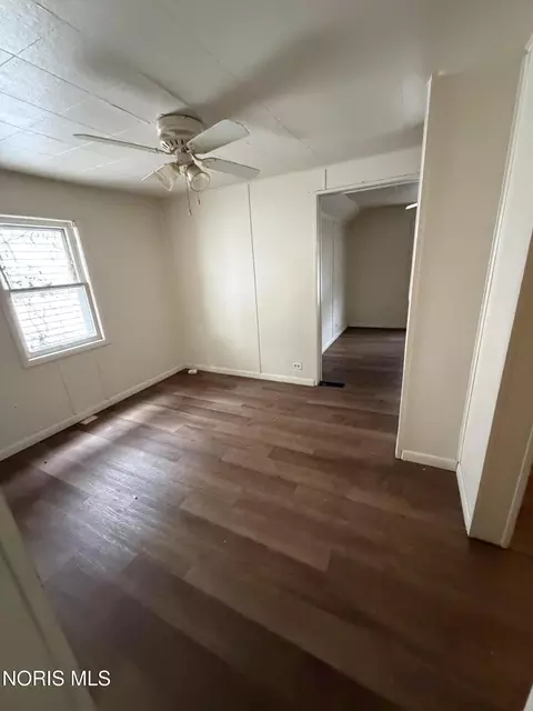 Bedroom - 3237 Maple St, Toledo, OH 43608 photo 7 of 7