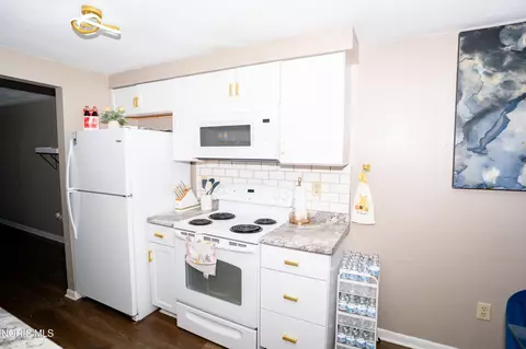Kitchen - 411 E South St, Bryan, OH 43506 photo 1 of 4
