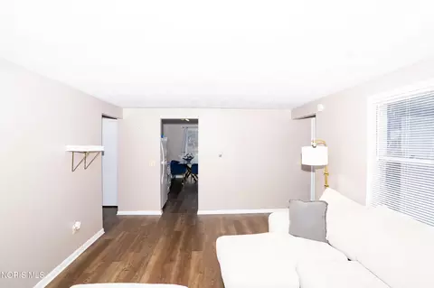 Entry Way - 411 E South St, Bryan, OH 43506 photo 1 of 1