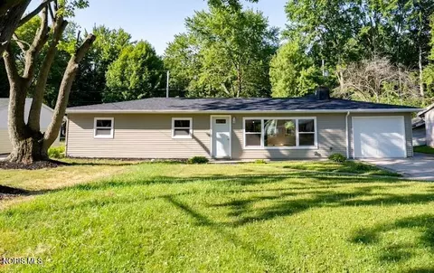 217 Glenwood Dr, Defiance, OH 43512