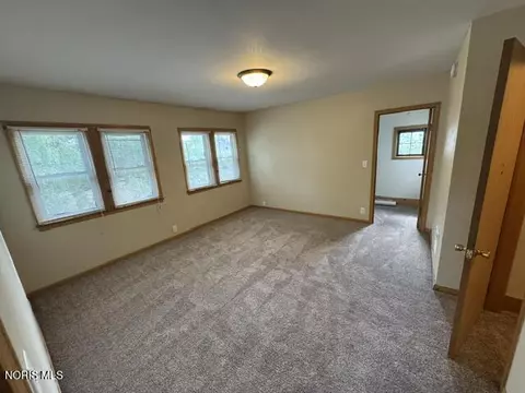 Bedroom - 503 E High St, Bryan, OH 43506 photo 4 of 4