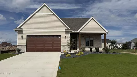 9240 Summer Song Ln, Sylvania, OH 43560