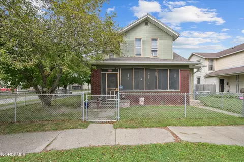 240 Gradolph St, Toledo, OH 43612