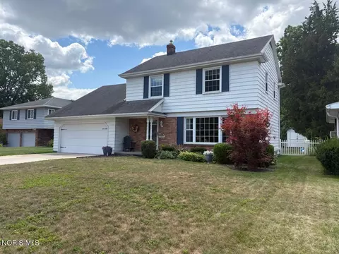 4723 Imperial Dr, Toledo, OH 43623