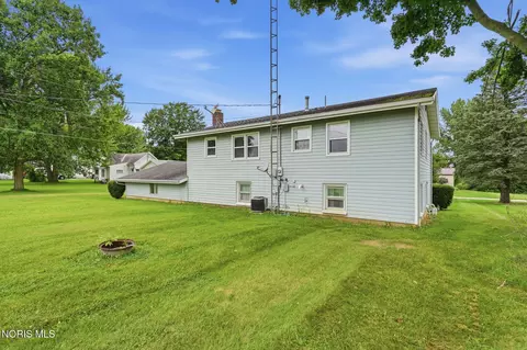 Exterior - 313 E 7th St, Sycamore, OH 44882 photo 8 of 13