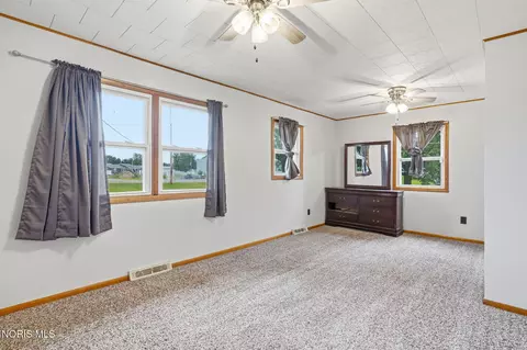 Bedroom - 313 E 7th St, Sycamore, OH 44882 photo 7 of 9