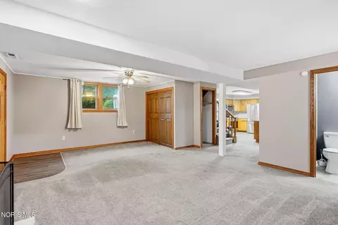 Living - 313 E 7th St, Sycamore, OH 44882 photo 16 of 17
