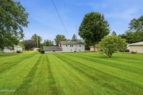 Exterior - 313 E 7th St, Sycamore, OH 44882 photo 11 of 13